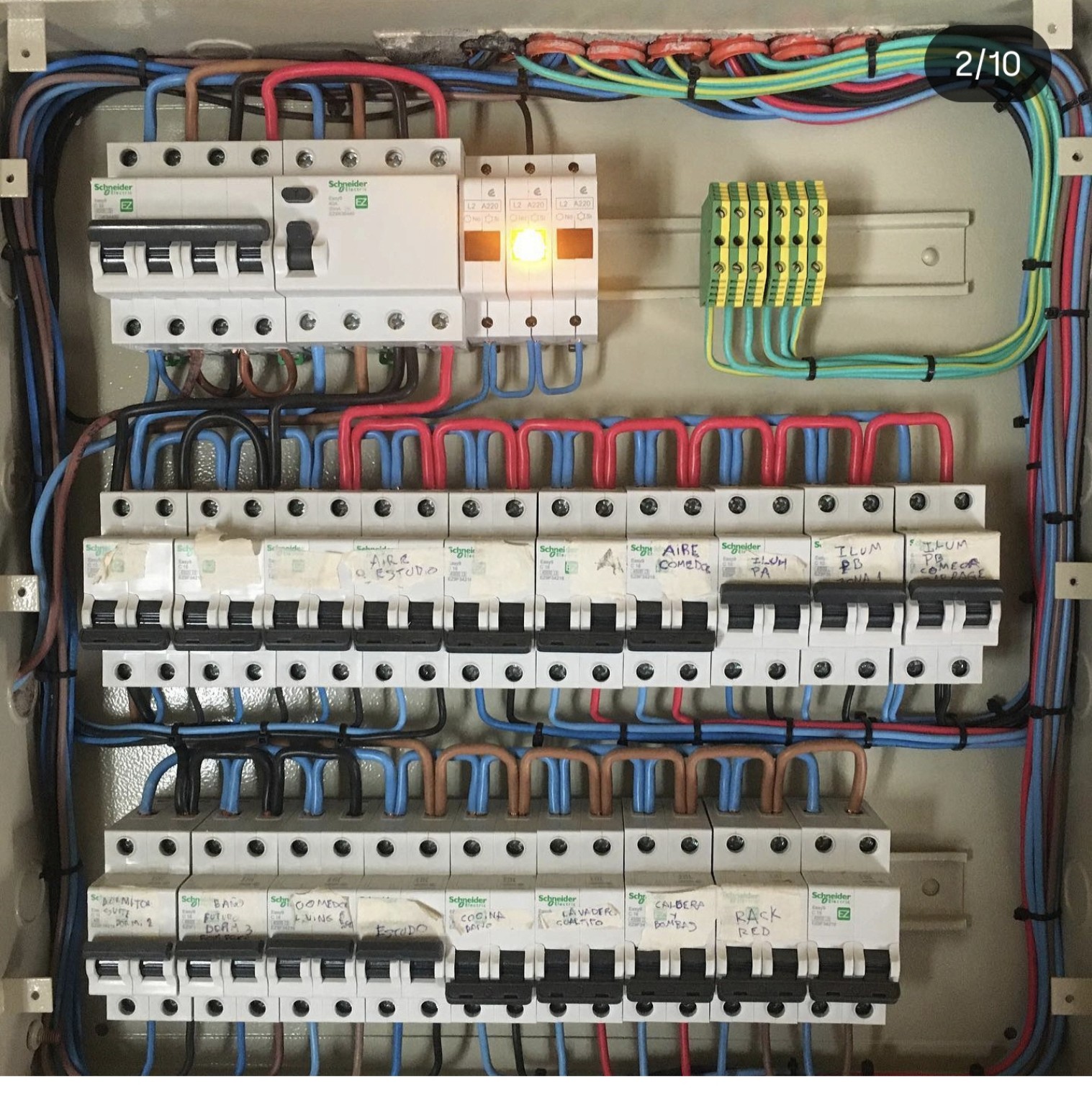 Construcciones eléctricas realizadas por AC